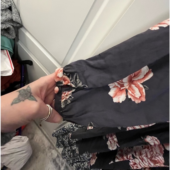 𝓟𝓻𝓮𝓸𝔀𝓷𝓮𝓭 𝓭𝓻𝓮𝓢𝓢 - Picture 3 of 8